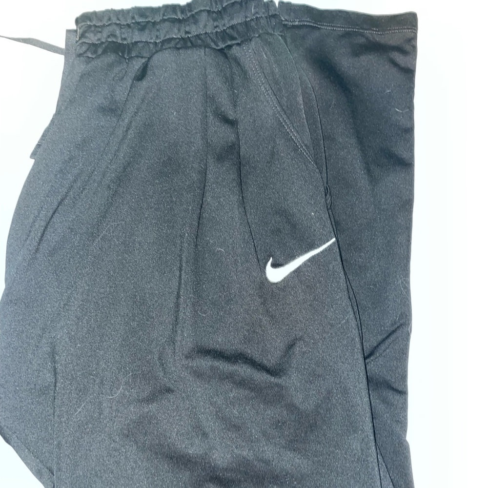 Black Nike dry fit sweat pants